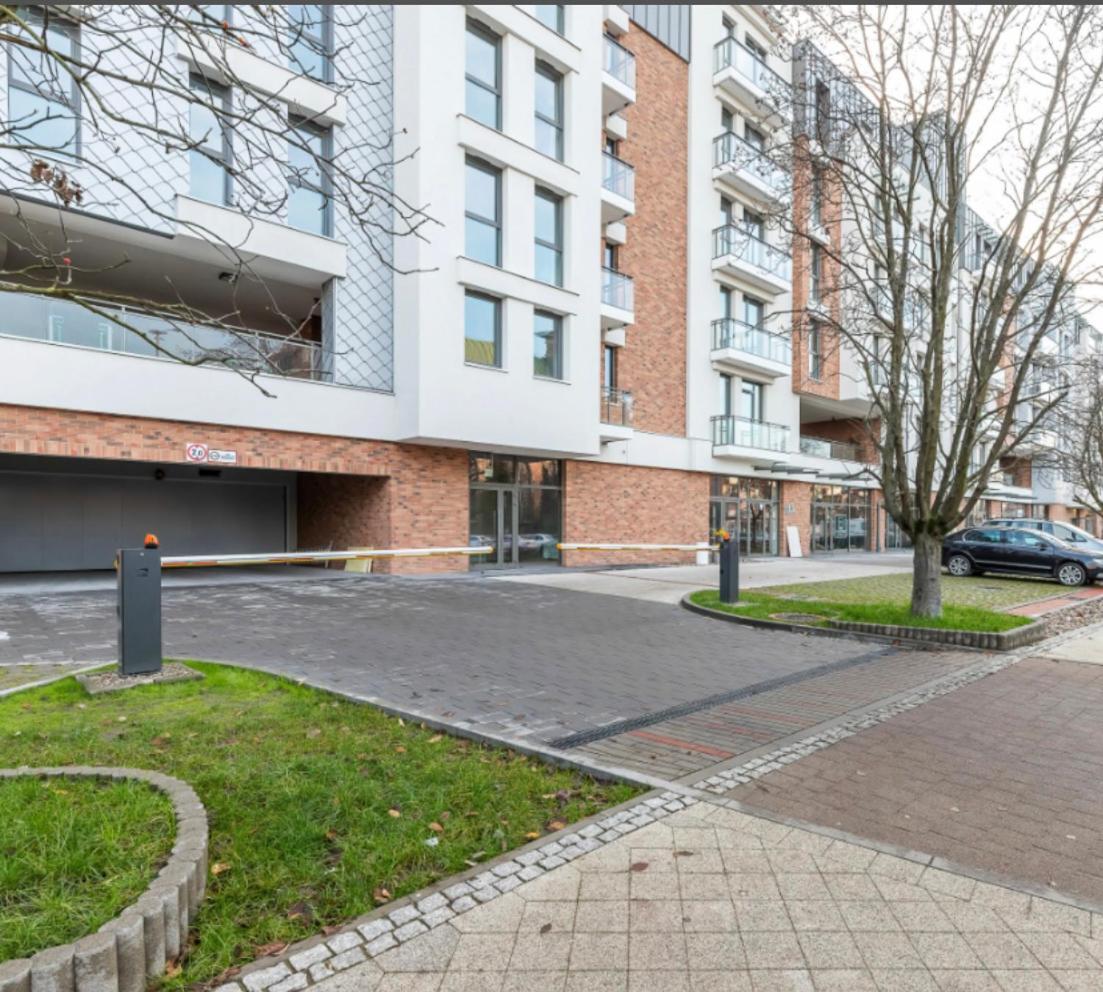 Green Apartment Gdansk Z Garazem Eksteriør billede